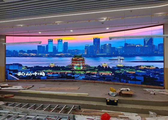 Bom preço Exibição LED a cores interiores com melhor ângulo de visão de 1m-10m e vida útil de 100 anos on-line