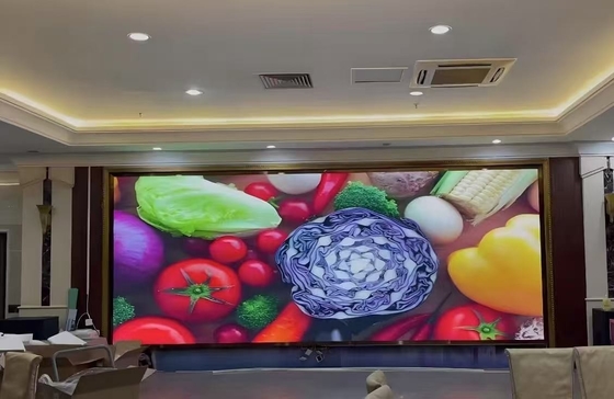 O módulo conduzido flexível interno da tela de exposição da cor completa de SMD2121 P3 RGB conduziu brandamente o painel para ao redor e a tela conduzida criativa