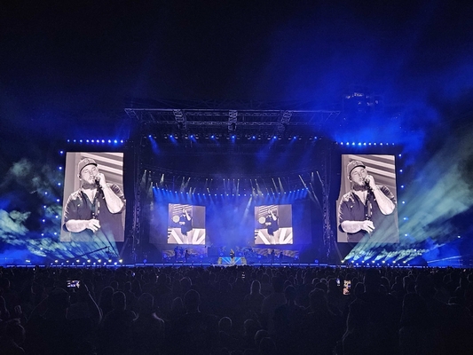 P2.6 Large Outdoor Full Color LED Rental Screen 64*32 Dot Matrix Module Resolução