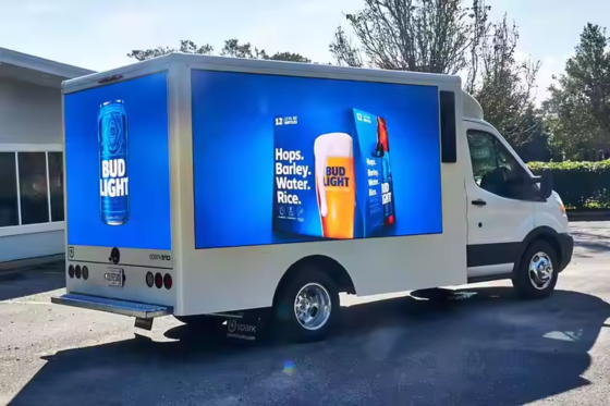 China Full Color Led Mobile Truck P5 Mobile LED publicidade outdoor painéis publicitários