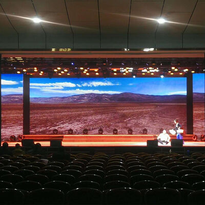 Ecrãs LED de palco Indoor HD Display Featuring RGB 3 em 1 configuração de pixel e fácil instalação para reprodução de vídeo