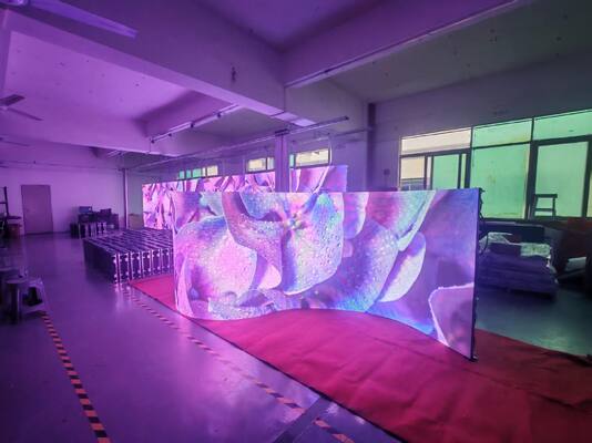 Tela LED colorida p2.5 interna com taxa de atualização de gabinete 3840hz de 640x480mm