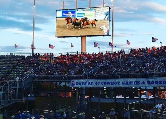 Ecrã LED externo P8 Parede de vídeo P8 Publicidade Billboard Alto brilho