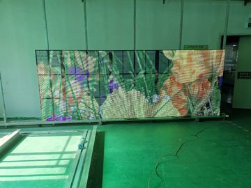 P3.91-7.82 Ecrã LED transparente a cores completas para paredes de cortina de vidro