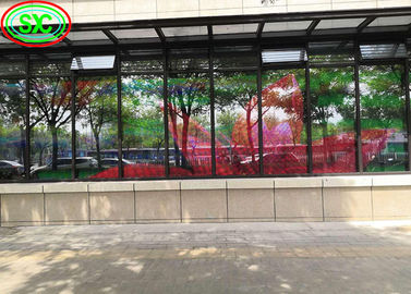 Ecrã LED transparente P3.9-7.8 Full Color SMD Curved Led Video Wall Glass para vitrine