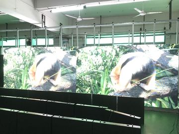 Painel de módulo de exibição de LED de alumínio interior leve com grau de resistência à água IP43