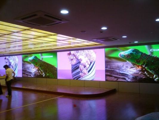Display LED de fundo de aluguer de palco de ultra-alto brilho P5 com estrutura multi-loop