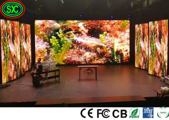 Ecrãs LED de estágio de alta taxa de atualização para eventos internos com 3840hz e alta resolução