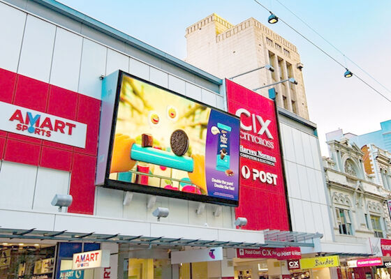 P10 Ecrã LED de publicidade exterior de cores completas Painel de vídeo de alto brilho