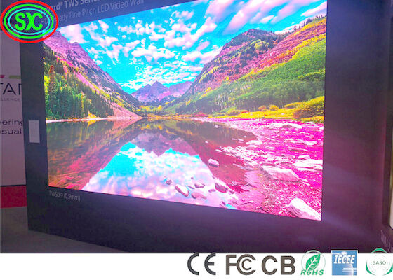 FCC 400W/m2 Display LED interior fixo Pitch 2,5 mm Display LED interior a cores inteiras