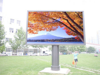 P5 Área exterior impermeável Full Color Digital LED Display Screen / LED Billboard
