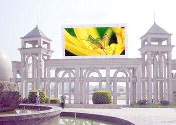 P5 Área exterior impermeável Full Color Digital LED Display Screen / LED Billboard