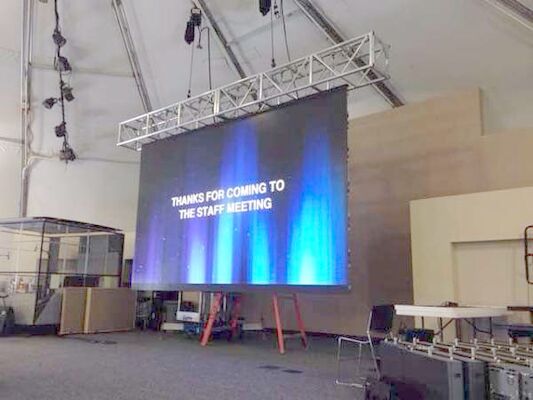 SMD2121 P5 Indoor Full Color Stage LED Die-Casting Aluminum Screen Box de aço Event LED Screen