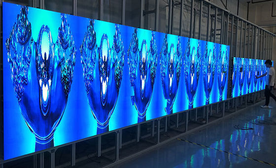 Display LED de aluguer SMD P6 Armário de fundição a óleo IP65 Impermeável para interiores / exteriores