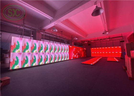 Manutenção exterior interior em frente de LED em cores, aluguer de ecrã LED P2 parede LED