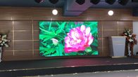 A tela alugado interna do diodo emissor de luz da cor completa P5 640x640mm para eventos do concerto conduziu a tela de exposição video da parede