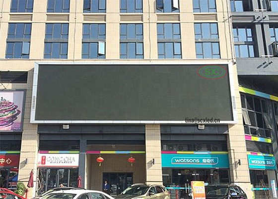 Instalação fixa ao ar livre Dissipação rápida do calor P6 960*960mm Ecrã LED publicitário