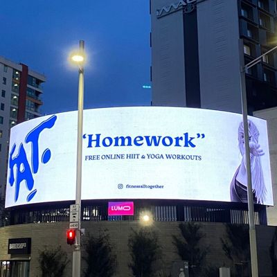 Ajuste de brilho e cor de ponto único personalizável no ecrã LED p6 a cores completas ao ar livre