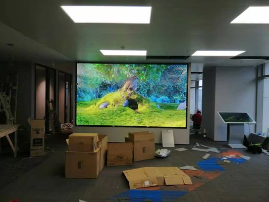 Bom preço 160000 Pixels/m2 2121 Tamanho da Lâmpada 160*160 Tamanho do Módulo Display LED Indoor Full Color SCX LED P2.5 Display LED para Publicidade on-line