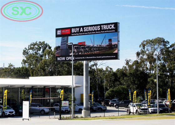 Monumentos da cidade externos P10 LED painel publicitário suporte controle remoto