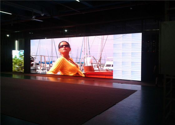Bom preço PIGARREAR a tela de exposição interna do diodo emissor de luz da cor completa de P 10 impermeáveis de alta resolução para o programa televisivo on-line