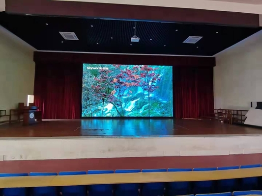 Processamento de alta precisão P3 Display LED de cores interiores com instalação e manutenção convenientes em várias indústrias