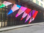 O painel de parede transparente Pantalla de Mesh Building Facade Advertising Video da cortina P15.625 indica a tela do diodo emissor de luz