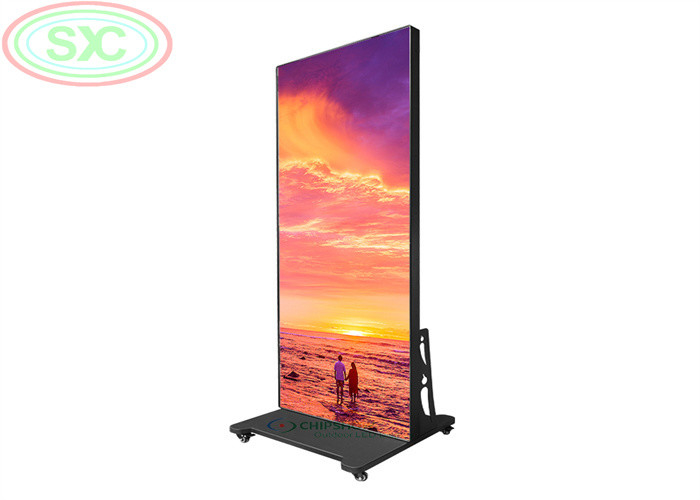 Display de cartazes LED de resolução de módulo 192*96 680x2000mm Tamanho da tela SMD2121 chips LED para requisitos do cliente