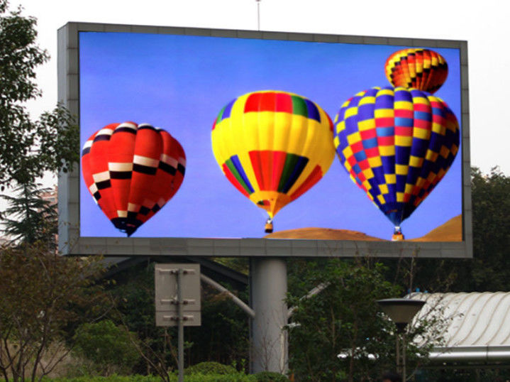 Ecrã de alumínio de fundição a óleo DIP P16 LED Display de informações 1R1G1B 256x256mm Dimensão do módulo