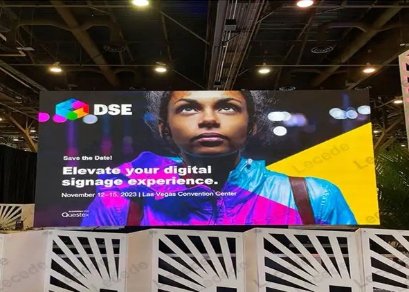 SMD2121 Display de alumínio de fundição por injeção de LED a cores inteiras P3 576X576mm Cabinet