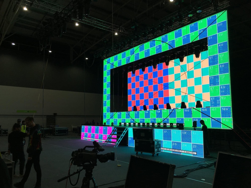 Full Color HD 3D P2.5 P3 P4 P5 P6 P8 P10 Waterproof Outdoor Large Video Wall Digital Advertising LED Display Billboard Screen
