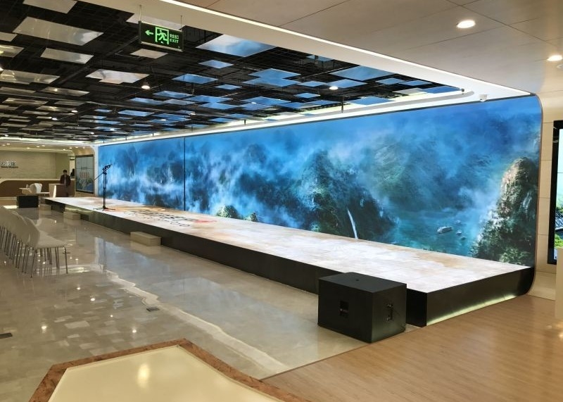 320*160mm LED Module GOB LED Display 640*640mm Tamanho do gabinete Desempenho 000 horas de vida útil