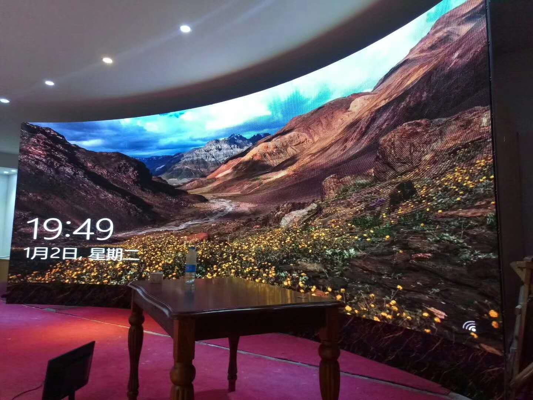 High Definition P5 Indoor Full Color LED Display Panel for Rental Video Wall Screen com taxa de atualização de 3840hz e resolução de 640x640mm