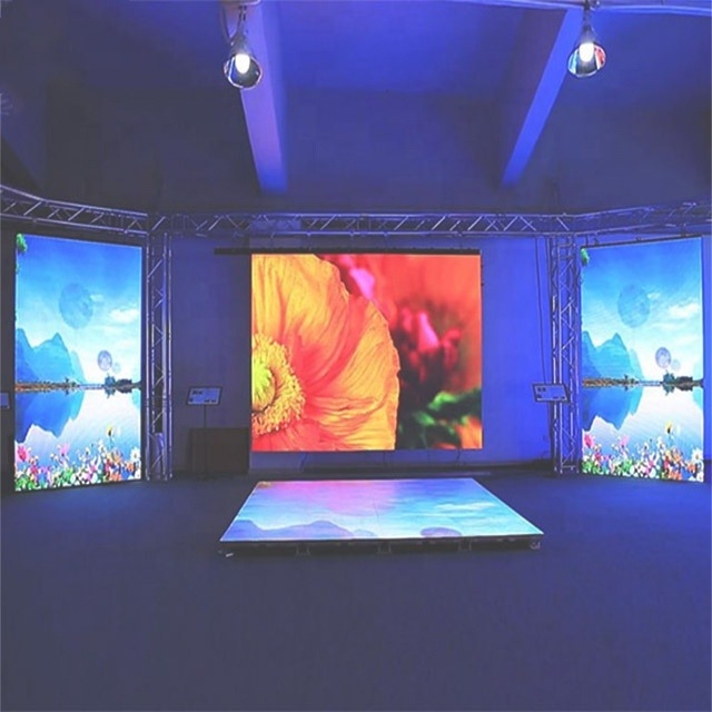 As telas LED de palco ótimas de 600w / m2 elevam seu palco para o próximo nível módulo 250x250mm Voltagem de entrada 50/60 Hz