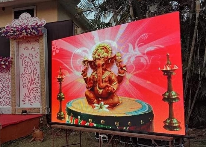 Tela LED RGB com pixel pitch de 5mm, cor de exibição RGB e certificação CE/CB/FCC/ISO/RHSO