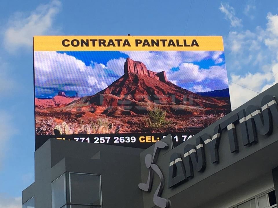 Aluguel de gabinete de alumínio fundido a óleo P10 de palco com tela LED de tela super grande, proteção IP65