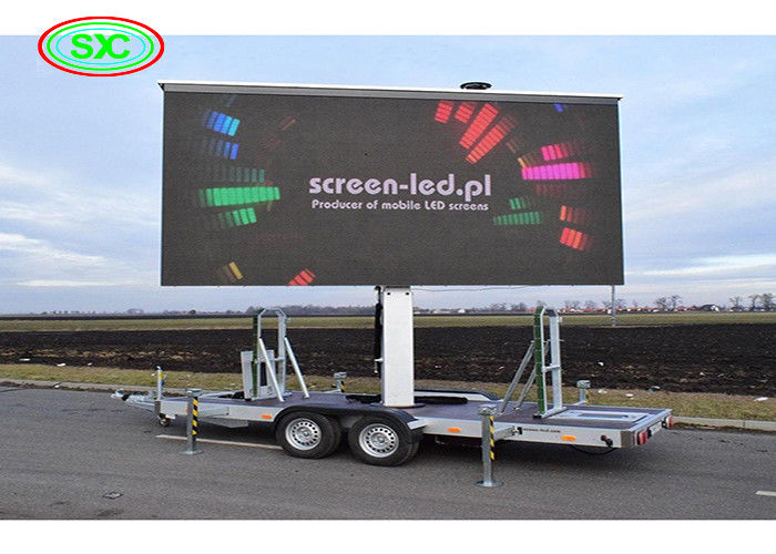 Display de sinalização LED de automóveis ao ar livre com resolução de tela 192*64 pontos e configurações 1R1G1B