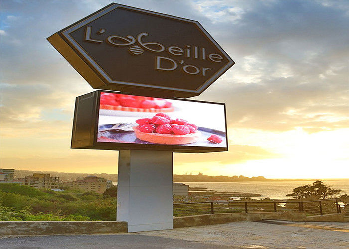 Display LED Exterior P10, passo de pixel de 10mm, brilho de 5000 cd/m2