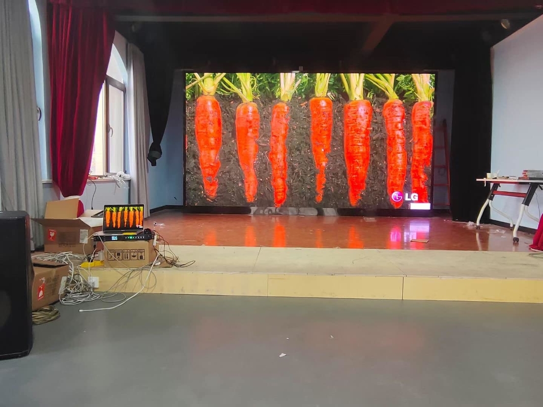 Quadro de avisos interno do diodo emissor de luz da visualização ótica P3 do diodo emissor de luz para anunciar a exibição de vídeo alugado do contexto da fase