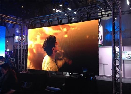 Bom preço Armário de alumínio fundido sob pressão Telão LED colorido interno P3.91 500x1000mm Telão LED para TV on-line