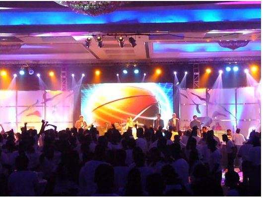 Bom preço Tela LED para aluguel interna P1.5, display LED de alta definição, tamanho do gabinete para shows 640mm x 640mm on-line