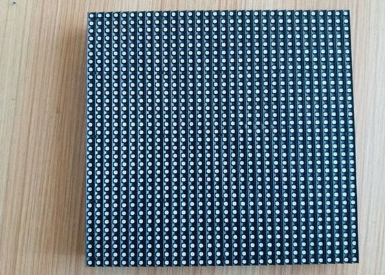 Bom preço Densidade 27778dots/sqm do passo 6mm do pixel do módulo do painel do diodo emissor de luz da longa vida de 1R1G1B SMD3528 on-line