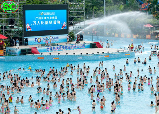 Exposição de diodo emissor de luz exterior de P10mm RGB com o IP65 impermeável na associação de água IP65