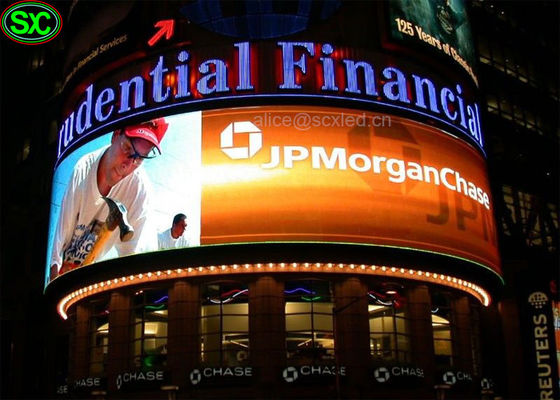 Exposição fixada na parede, parede curvada IP65 da cortina do diodo emissor de luz de Digitas P4 RGB do diodo emissor de luz impermeável