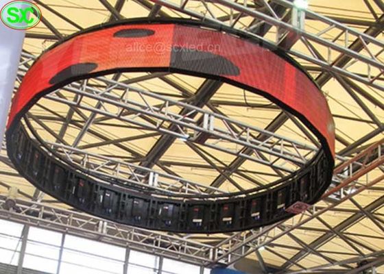 Bom preço Quadros de avisos flexíveis RGB 3 do diodo emissor de luz da curva da definição P4 alta interna em 1 on-line