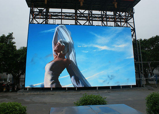 Bom preço Ecrã curvo 7500cd/M2 Brilho HD Exterior Full Color LED Display P10 DIP IP 65 Instalação fixa on-line