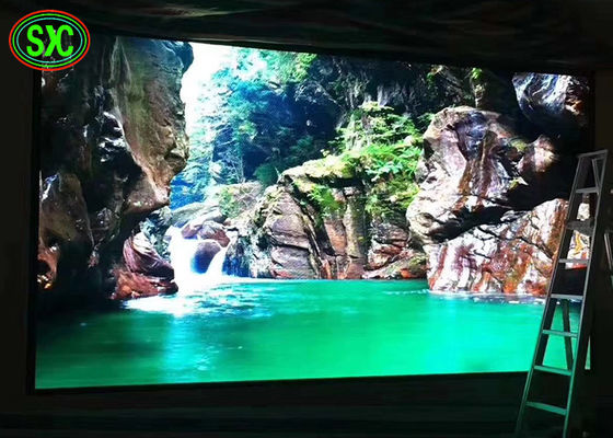 Bom preço A parede video conduzida Hd sem emenda ultra fina da exposição morre o passo 3.9mm do pixel do armário da carcaça on-line