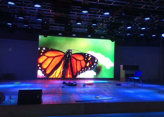 Bom preço P4 Indoor Full Color SMD LED Video Wall 4mm Pixel Pitch 640x640mm Gabinete on-line