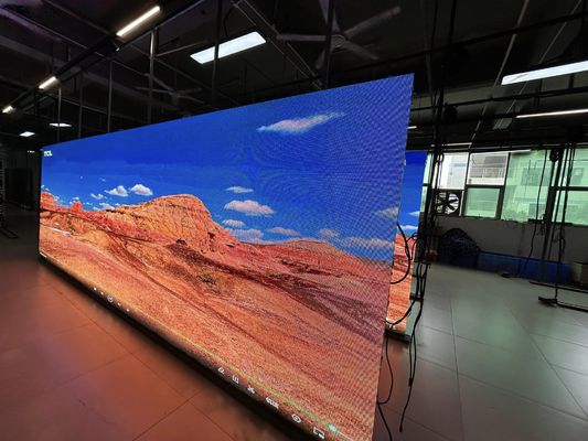Bom preço COB P2.5 LED Billboard, 32X16 High Resolution LED Display 3 anos de garantia on-line