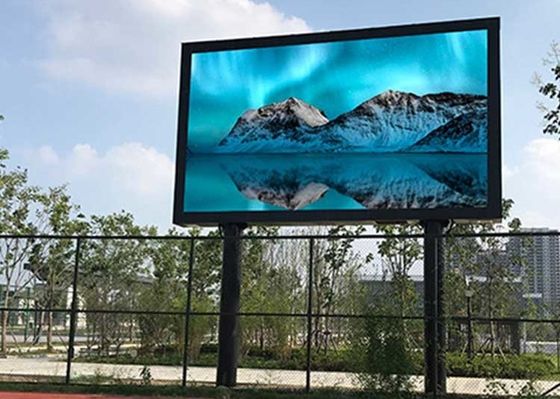 Bom preço 64x64 P5 RGB LED Curve Screen Impermeável para Outdoors Full Color Garantia de três anos on-line